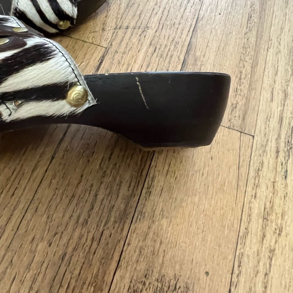 Vintage Cacharel pony hair clogs - Picture 7 of 12